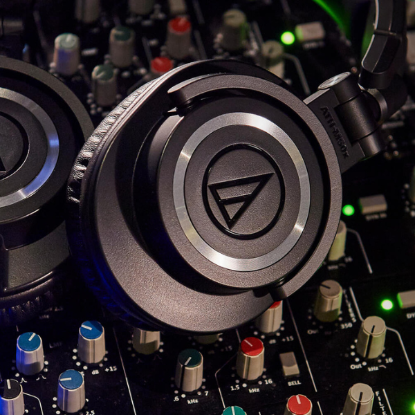 Audio Technica - ATH-M50x Professional Monitor Headphones