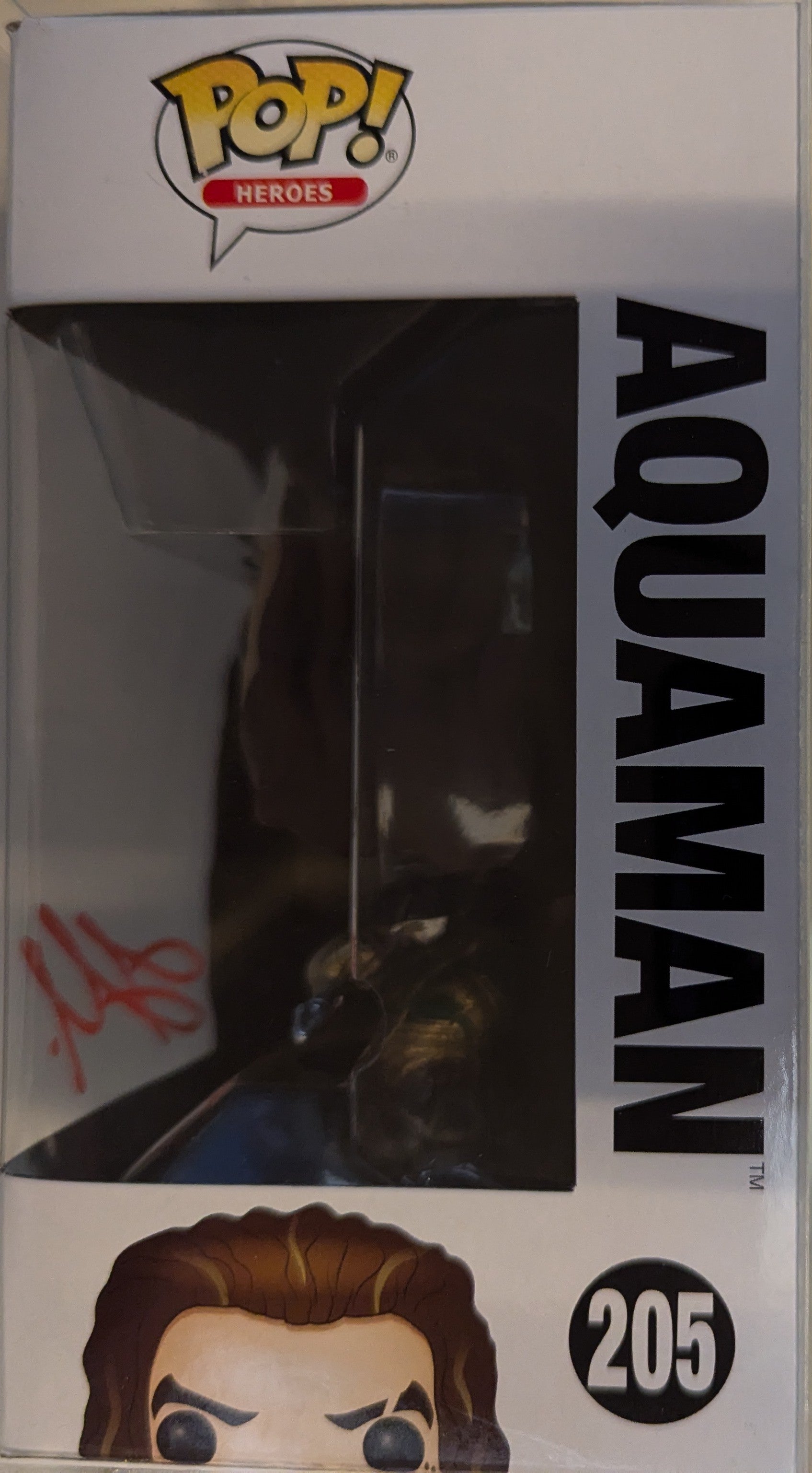 DC Universe - Aquaman Autographed Collectable Pop! Vinyl #205