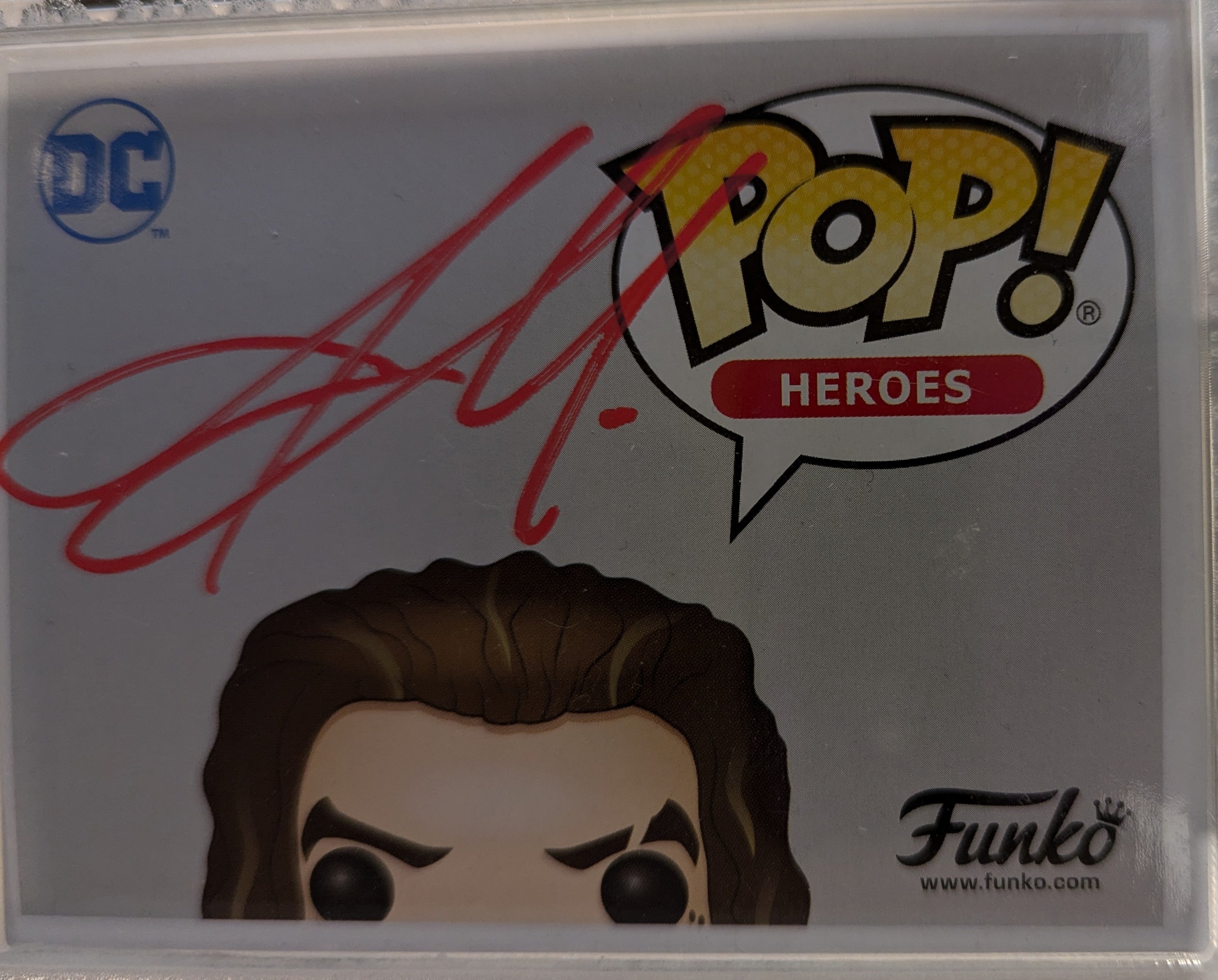 DC Universe - Aquaman Autographed Collectable Pop! Vinyl #199 (2017 Convention Exclusive)