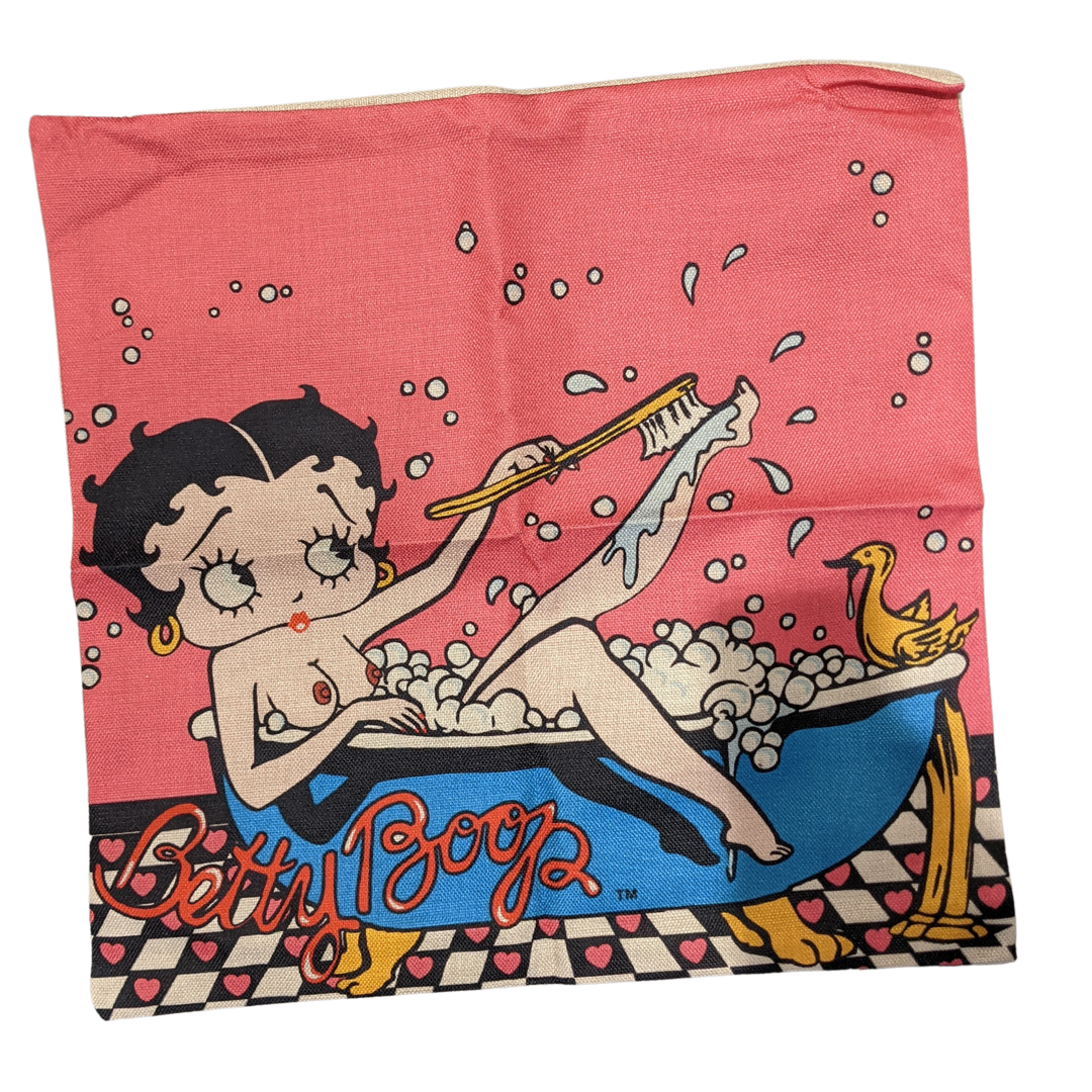 Betty Boop - Bathtub Canvas Style 45x45cm Cushion