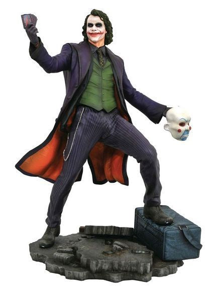 Batman: Dark Knight - Joker Heath Ledger  PVC Diorama