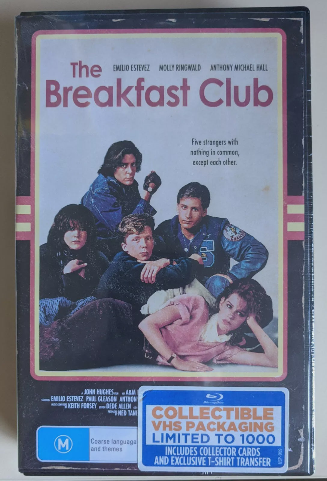 Emilio Estevez - Breakfast Club (1985) Blu-Ray DVD Ltd Ed 0037/1000 VHS Packaging + Collector Cards + T-shirt Transfer (New)