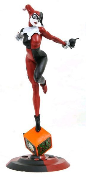 Batman - Harley Quinn Classic Gallery  PVC Statue