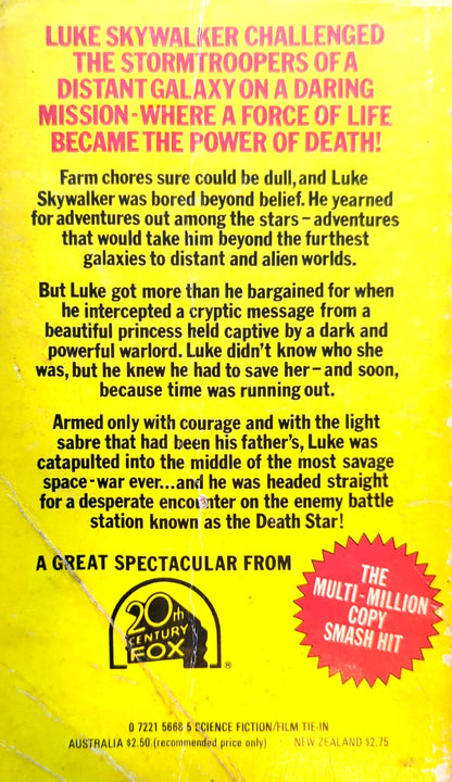 George Lucas - Star Wars Paperback Book (1977) (No colour photos)